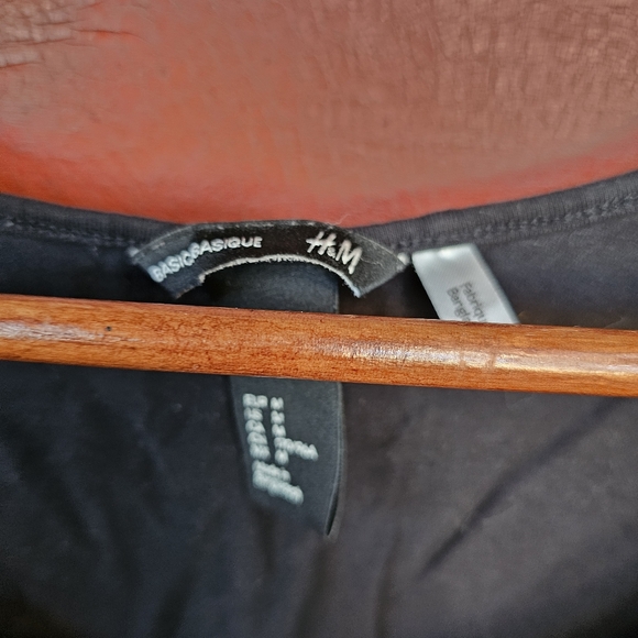 H&M Black Tank Top Size M - Picture 2 of 4